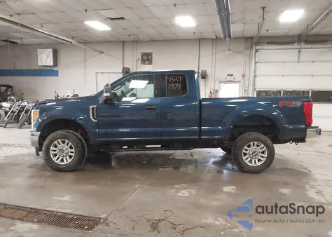 2017 Ford F-250 Xlt из США, поврежденный, VIN 1FT7X2B63HED89271